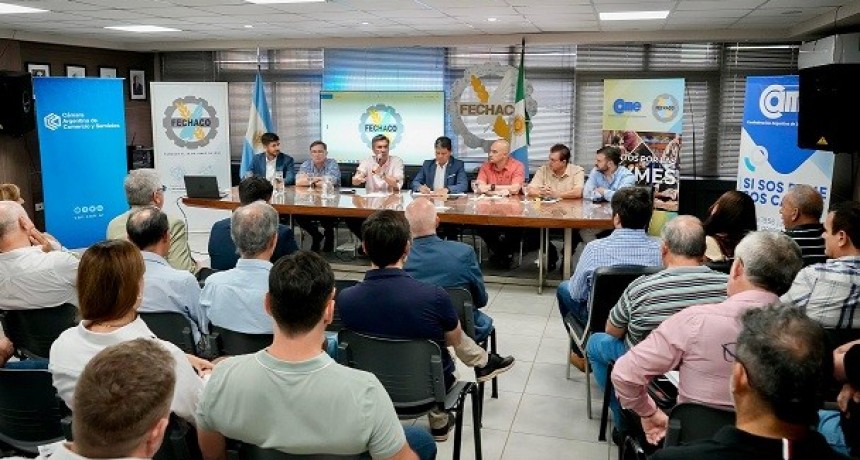 EL GOBERNADOR ZDERO SE REUNIÓ CON FECHACO Y RATIFICÓ EL TRABAJO CONJUNTO CON EL SECTOR PRIVADO