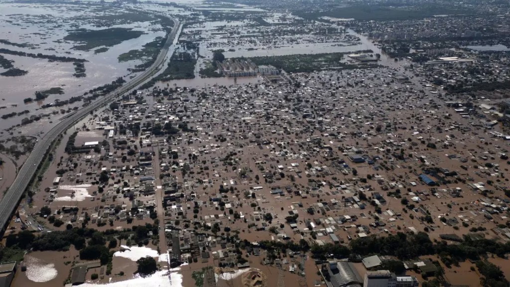 Cambio climático, deforestación y lluvias extremas: qué hay detrás de las inundaciones que arrasaron Brasil