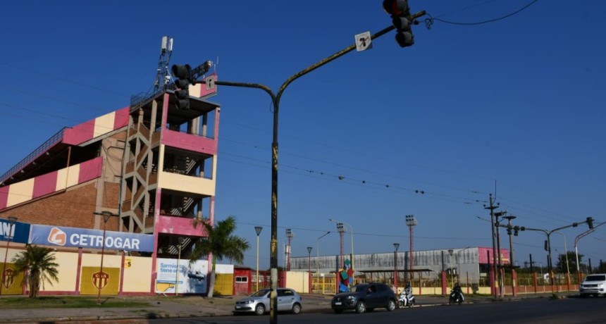 DESDE ESTE JUEVES 10, EL SEM&Aacute;FORO DE FOTHERINGHAM Y AVENIDA ALVEAR SER&Aacute; DE DOS TIEMPOS