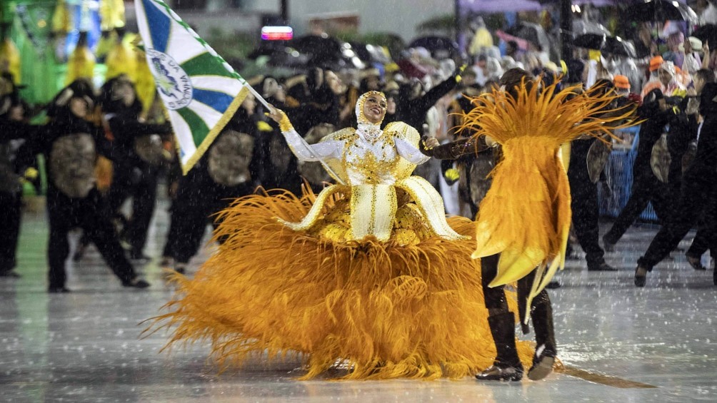 Brasil entristece un poco más: no habrá carnaval por primera vez en su historia