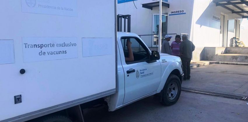 Salud continúa la entrega de vacunas para los 47 Centros del Gran Resistencia