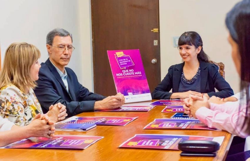 Analía Rach Quiroga presentó la campaña "Que no nos cueste más" en el mes de la igualdad de precios