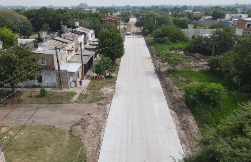 Barranqueras: Vialidad Provincial avanza con la pavimentación de 12 nuevas cuadras