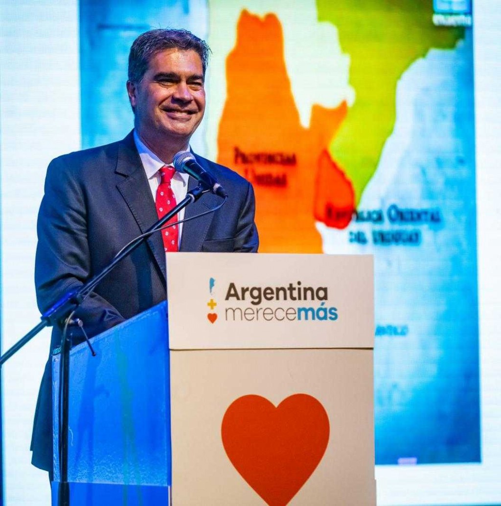 “La propuesta del libro es trabajar en un proyecto de Argentina federal”, dijo Capitanich en Moreno