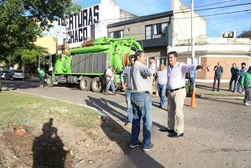 Ante un nuevo alerta meteorológico el municipio realiza  trabajos de desobstrucción de desagües y bocas de tormenta