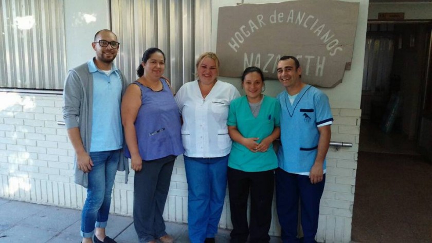 	 SALUD CONTINÚA CON EL MES DE LA VACUNACIÓN CON CAPACITACIONES Y OPERATIVOS EN TERRENO