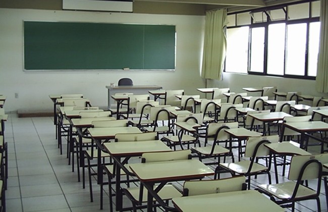 EDUCACIÓN SUSPENDIÓ CLASES PARA EL TURNO MAÑANA EN EL ÁREA METROPOLITANA