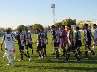 Federal “A” For Ever rescató un punto esperanzador en Bahía Blanca
