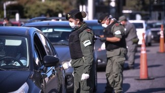 Comenzaron los controles en las rutas para evitar la circulación en Semana Santa