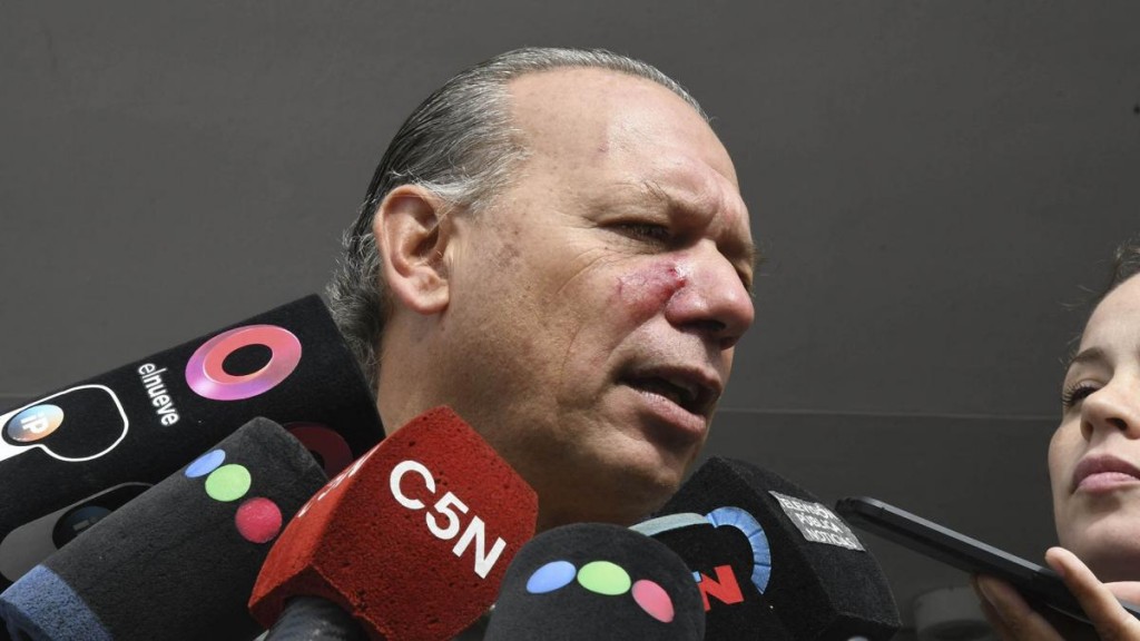 Berni informó que seguirá adelante con la causa que investiga las agresiones que sufrió