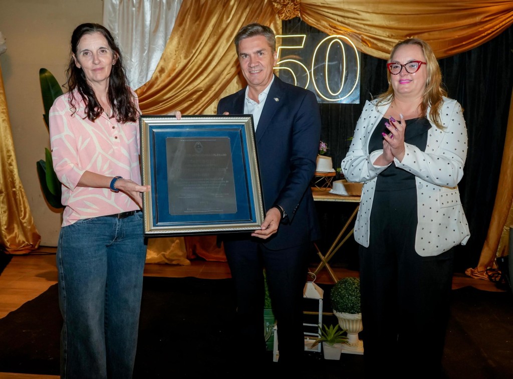 ZDERO ACOMPA&Ntilde;&Oacute; EL 50&deg; ANIVERSARIO DEL JARD&Iacute;N N&deg; 20 &ldquo;GRACIELA NOEMI KOUCZ&rdquo; EN PAMPA DEL INFIERNO