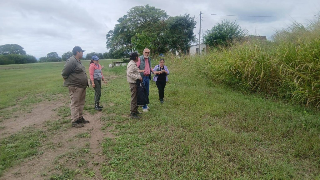 MUNICIPALIDAD DE CAPITAN SOLARI Continua trabajando de manera sostenida con el operativo de limpieza, 