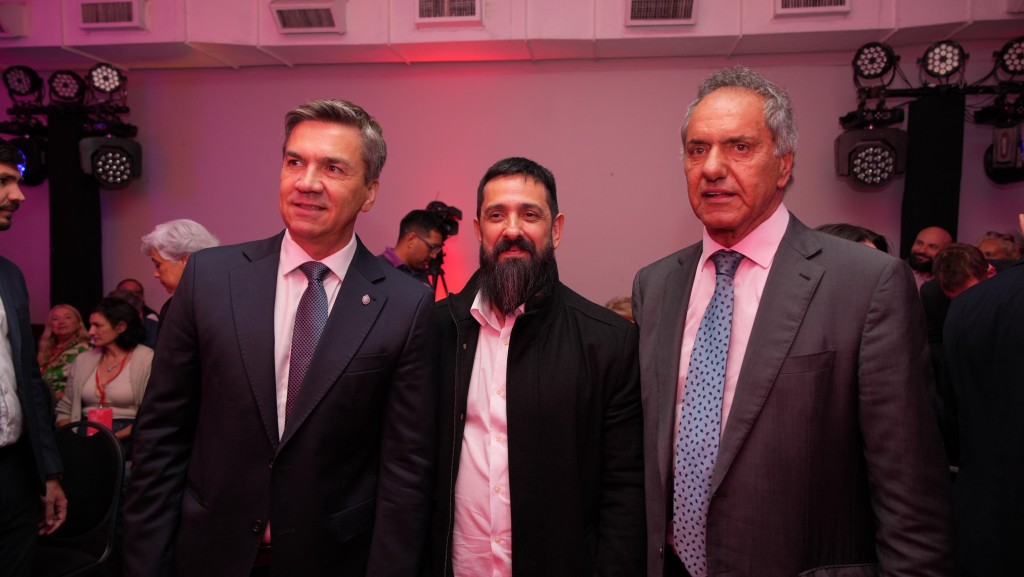 LANZAMIENTO DE LA BIENAL 2026: CHACO INVITA AL PA&Iacute;S Y AL MUNDO A VIVIR EL ARTE EN RESISTENCIA