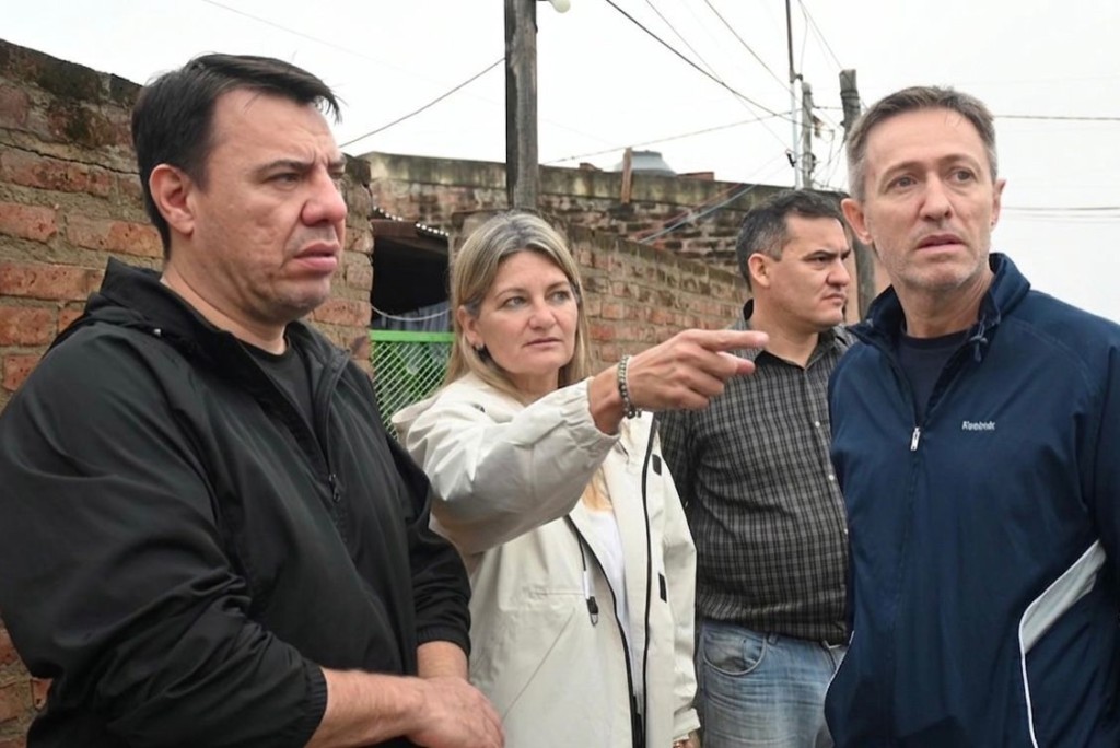 EL GOBIERNO PROVINCIAL LLEG&Oacute; A EL ESPINILLO CON ASISTENCIA PARA LAS FAMILIAS AFECTADAS POR LA EMERGENCIA H&Iacute;DRICA