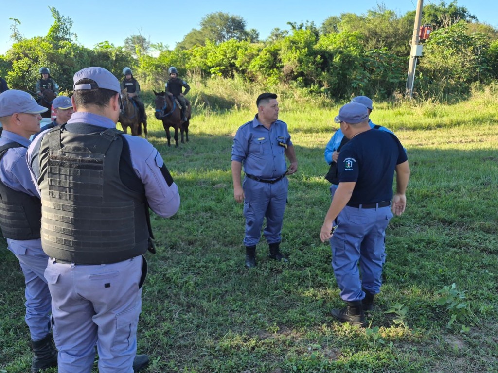 OPERATIVO EN PAMPA DEL INDIO: EL GOBIERNO GARANTIZA LA LIBRE CIRCULACI&Oacute;N Y RATIFICA QUE NO NEGOCIAR&Aacute; BAJO EXTORSI&Oacute;N