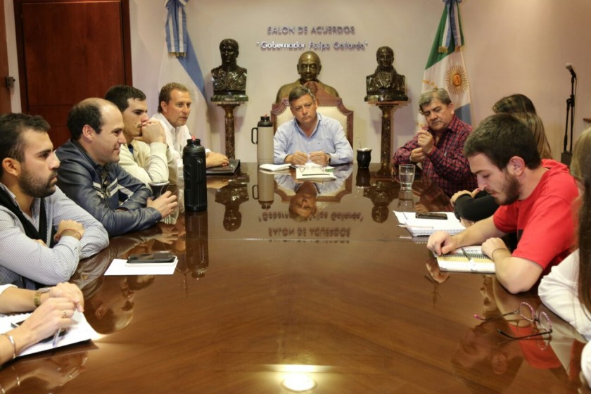 PEPPO JUNTO A FUNNE PLANIFICARON ACCIONES EN TEMAS DE SEGURIDAD Y TRANSPORTE PARA ALUMNOS UNIVERSITARIOS
