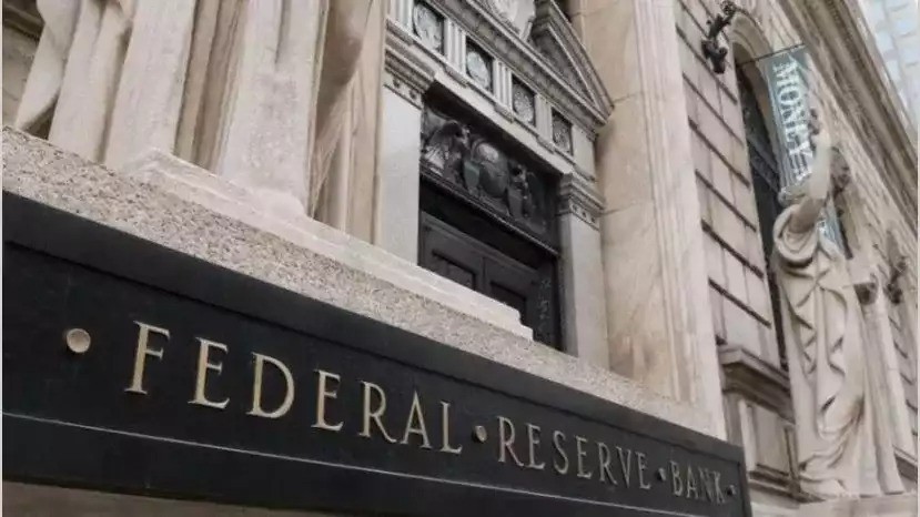 La Reserva Federal se reúne para ajustar su tasa de interés e intentar doblegar la inflación