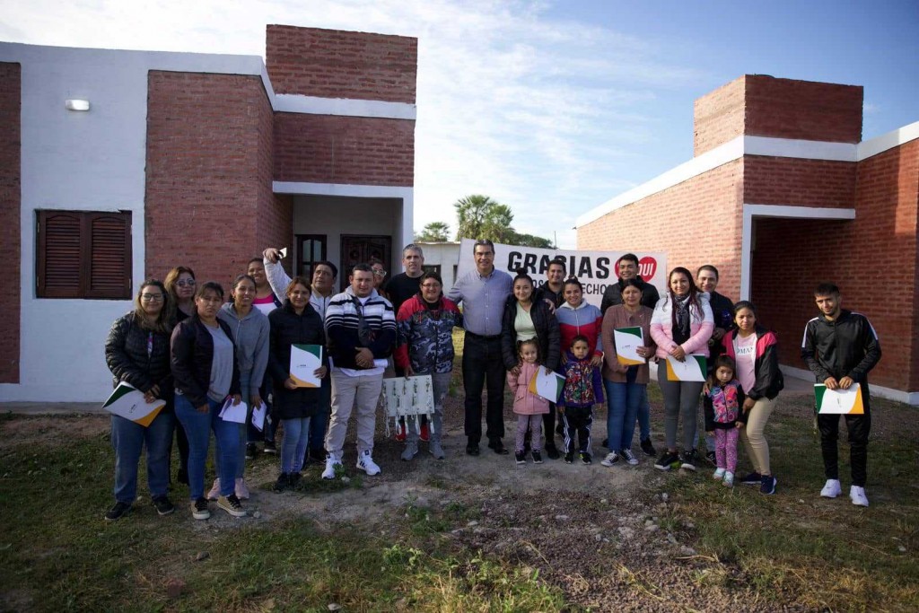 Avanza la construcción de viviendas en coordinación con organizaciones populares