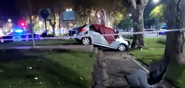 Accidente fatal en V&eacute;lez Sarsfield: una mujer muri&oacute; tras chocar contra un &aacute;rbol