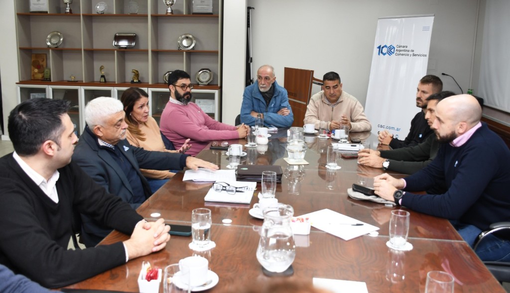 HABILITACIONES DIGITALES: EL MUNICIPIO PRESENT&Oacute; EL PROYECTO EN LA C&Aacute;MARA DE COMERCIO