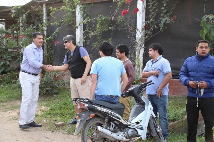 Capitanich recorrió Villa Odorico: Acuerdan con vecinos  agenda de trabajos prioritarios