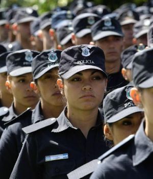 Santa Cruz: ¿la echaron por denunciar abusos dentro de la policía?