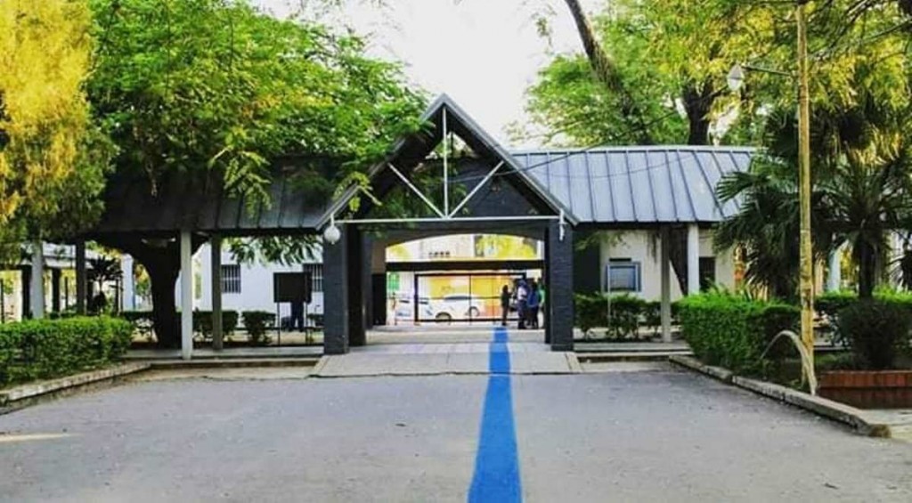 Otro hombre se recuperó de coronavirus y alentó al personal médico