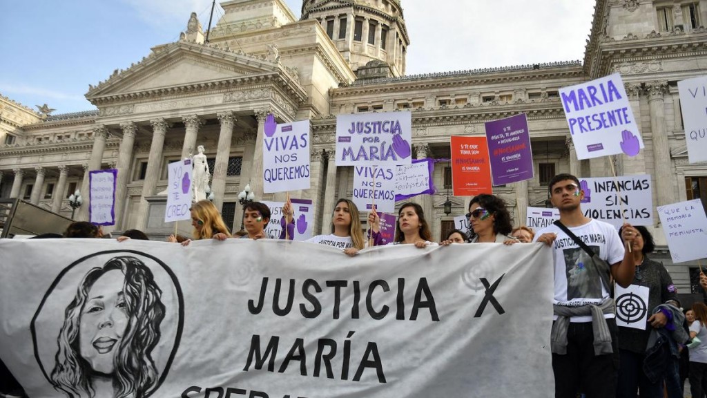 Con pedidos de justicia por femicidios impunes y asambleas, se realizó el #NiUnaMenos