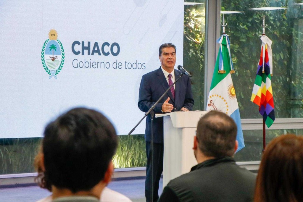 Capitanich: “No seamos cómplices de los grupos corporativos que buscan destruir la democracia y la libertad de expresión”