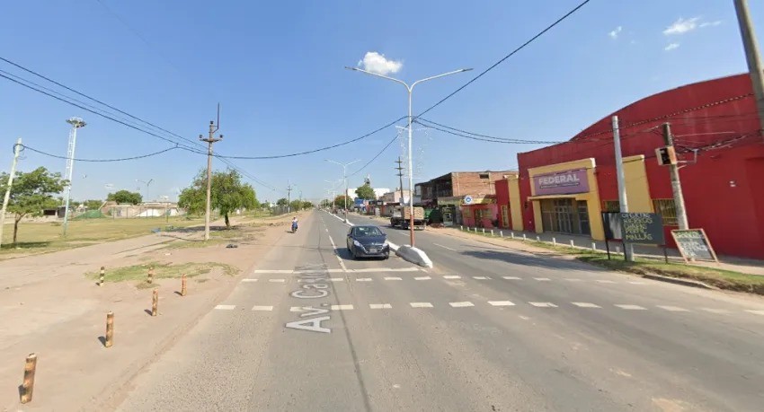 Murió un hombre que perdió el control de su moto y chocó contra un poste en Av. Castelli