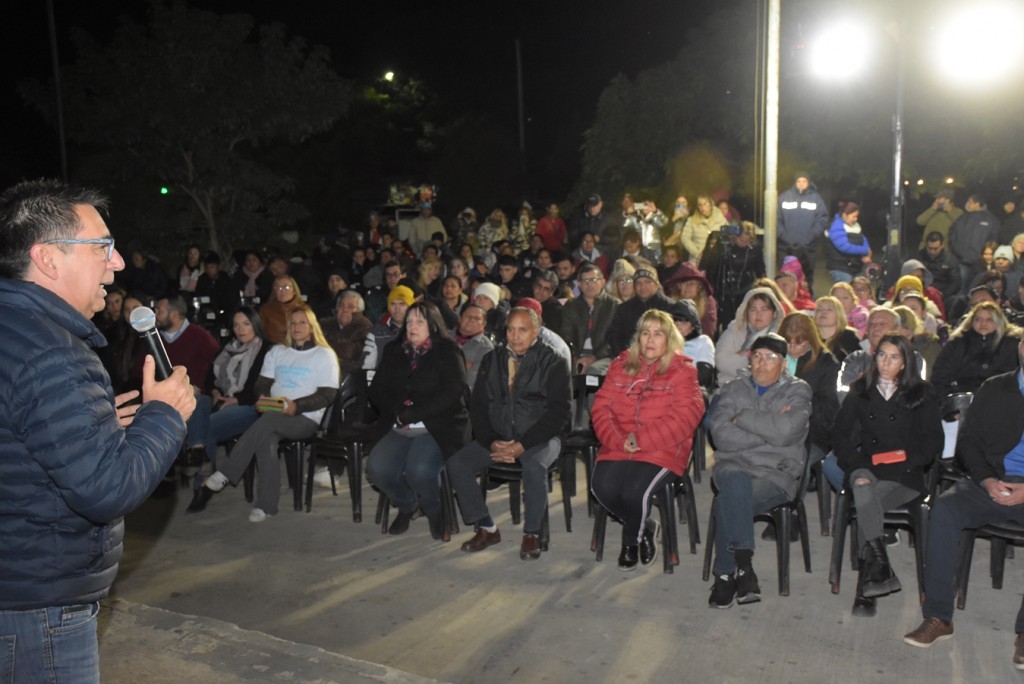 Gustavo en el cierre de campaña en Barranqueras: “Se integró una propuesta que responde a la filosofía de este frente para lograr el auténtico cambio en el Chaco”