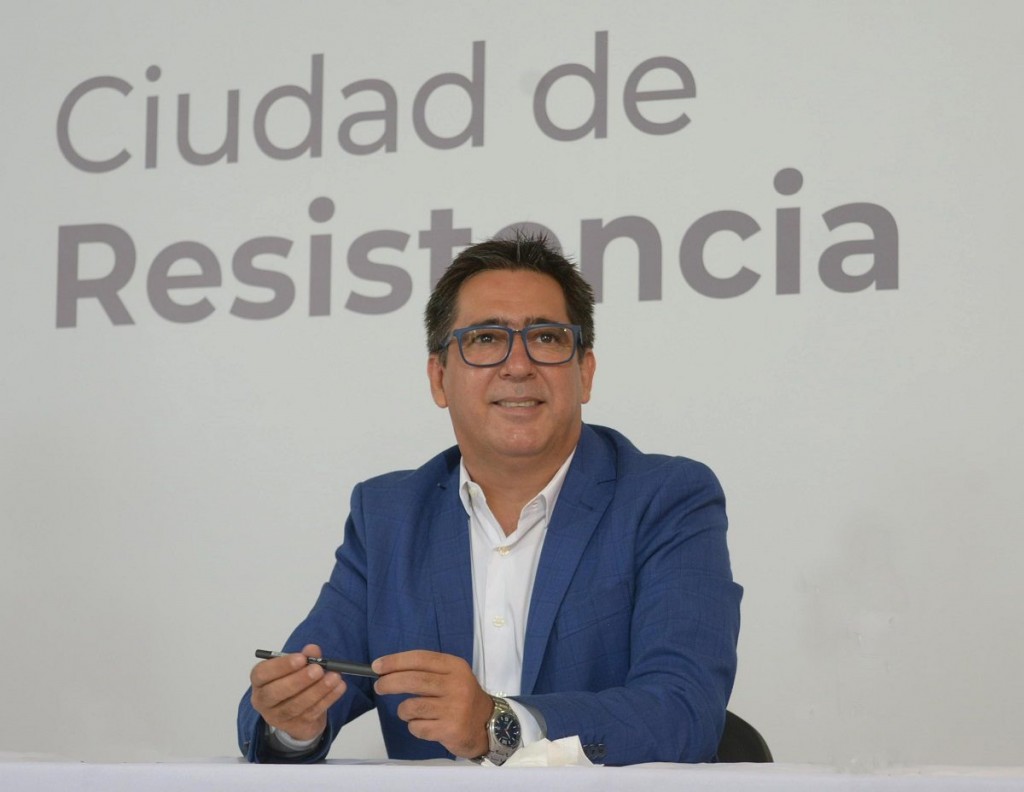 Gustavo Martínez desdobló las elecciones municipales: serán el 5 de noviembre