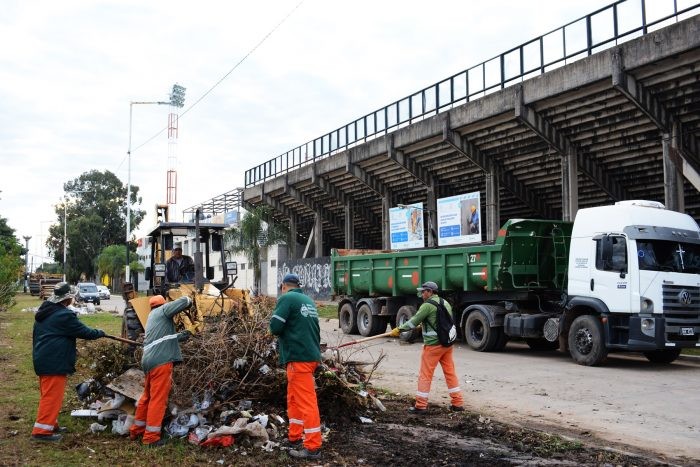 Resistencia: El Municipio avanzó con operativos de limpieza integral en Villa San Juan
