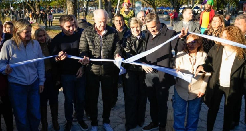 El Parque 2 de Febrero vuelve a brillar: quedaron inauguradas las obras de renovaci&oacute;n integral.