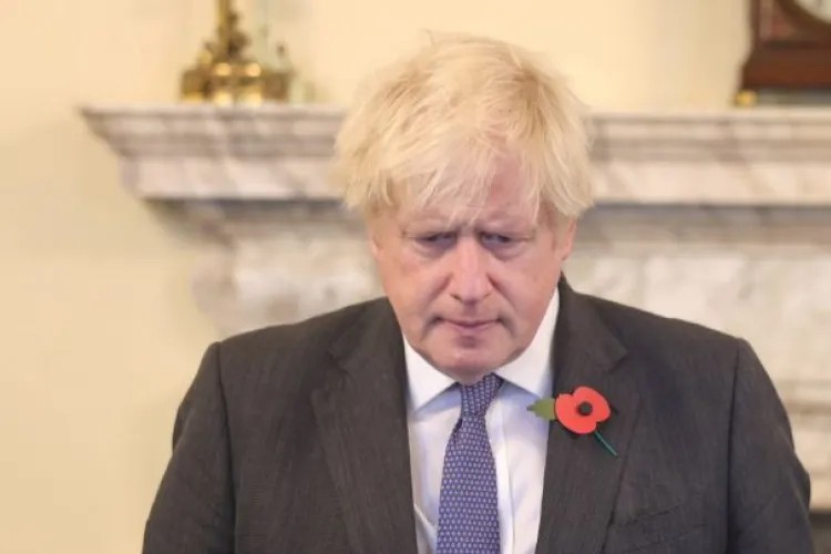 Máxima tensión en Reino Unido: Johnson renuncia al cargo de primer ministro
