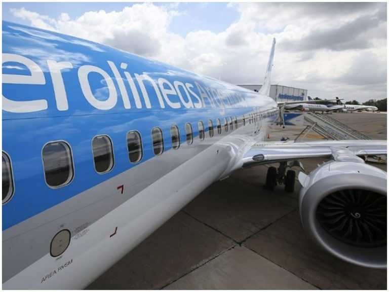 Sigue vigente la compra de pasajes aéreos con tarjeta Tuya