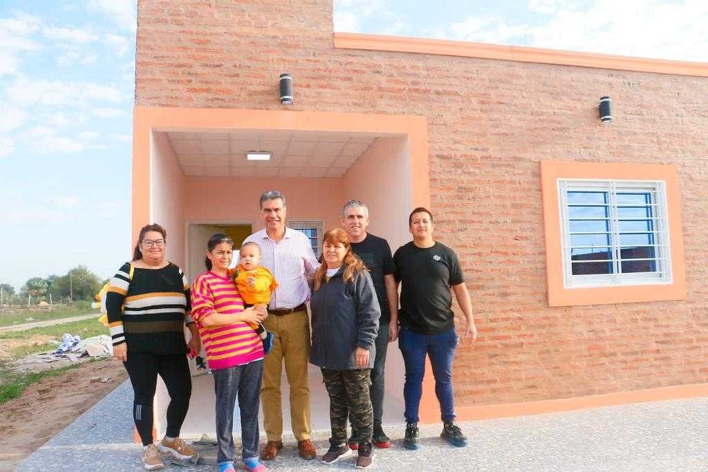 Más familias de la zona sur de Resistencia cumplen el sueño de la casa propia