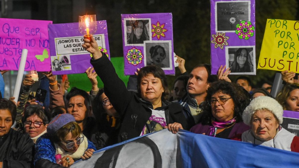 Gloria Romero: "No voy a aceptar que esta gente tenga domiciliaria"
