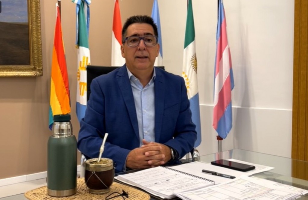 Gustavo Martínez aceptó su candidatura a gobernador por el CER de cara a las generales