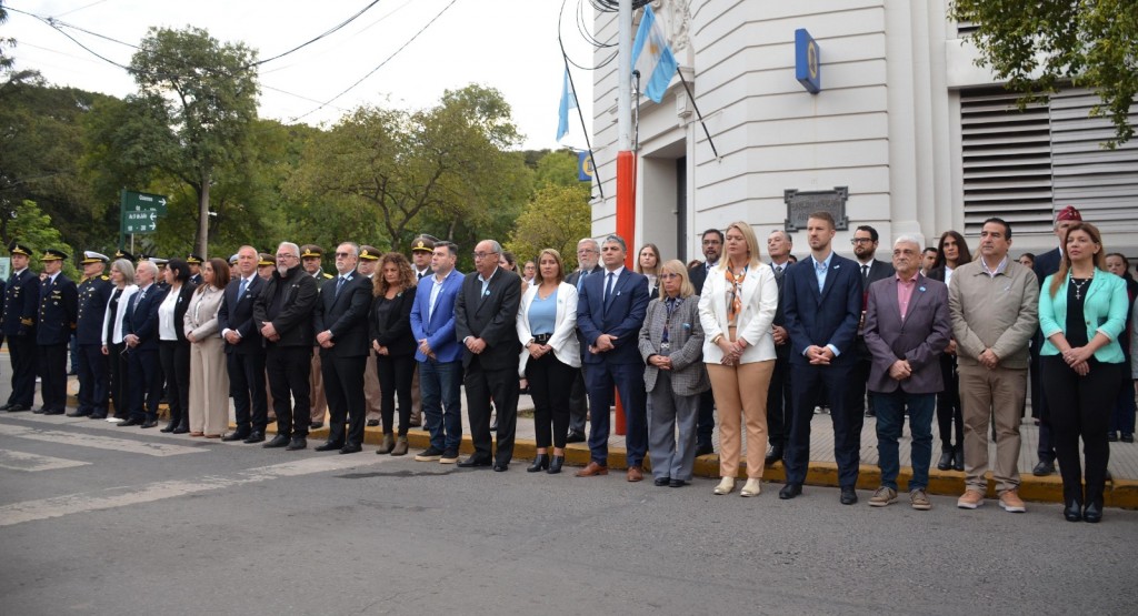 RESISTENCIA RINDIÓ HOMENAJE AL NUEVO ANIVERSARIO DEL DIA DE LA INDEPENDENCIA