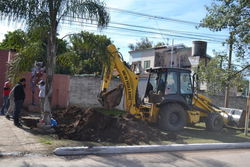 COMPROMISO CON LA GENTE: SAMEEP MEJORÓ EL ACCESO AL AGUA POTABLE EN BARRIOS DE VILLA ÁNGELA