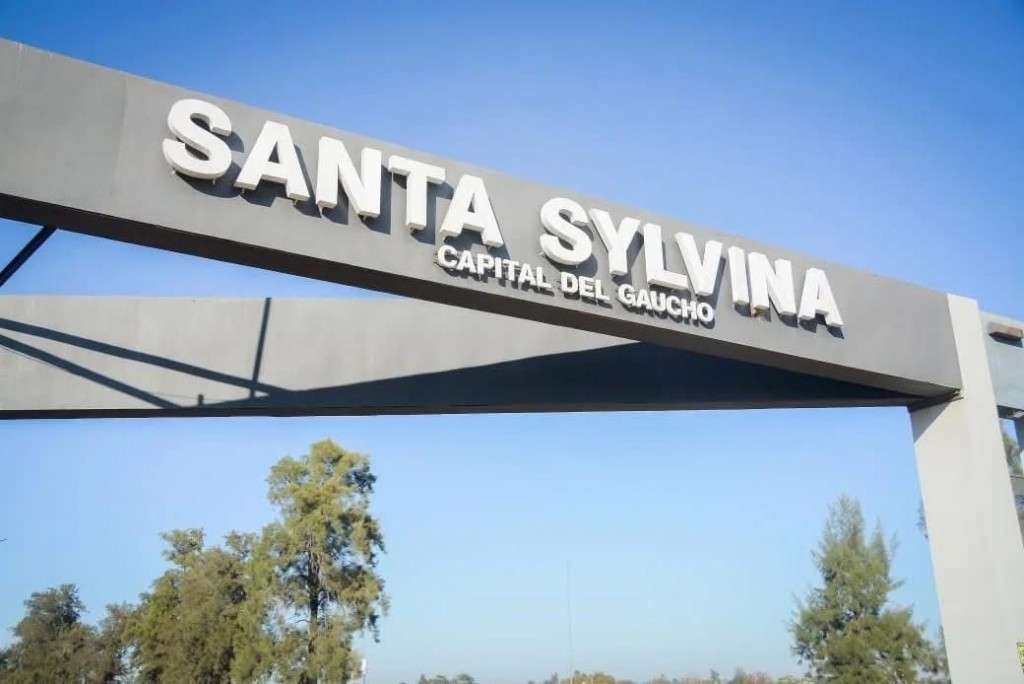 Santa Sylvina celebra la 9ª Fiesta del Locro y la Argentinidad con música, danza y tradición gastronómica