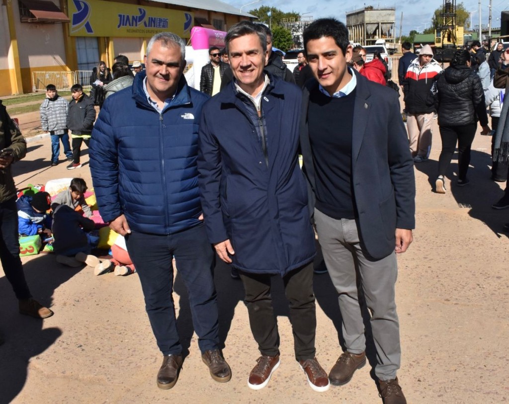 OPERATIVO DEL TREN 25 DE MAYO: ZDERO RATIFIC&Oacute; EL TRABAJO CONJUNTO CON NACI&Oacute;N QUE ATENDI&Oacute; A M&Aacute;S DE 22 MIL CHAQUE&Ntilde;OS