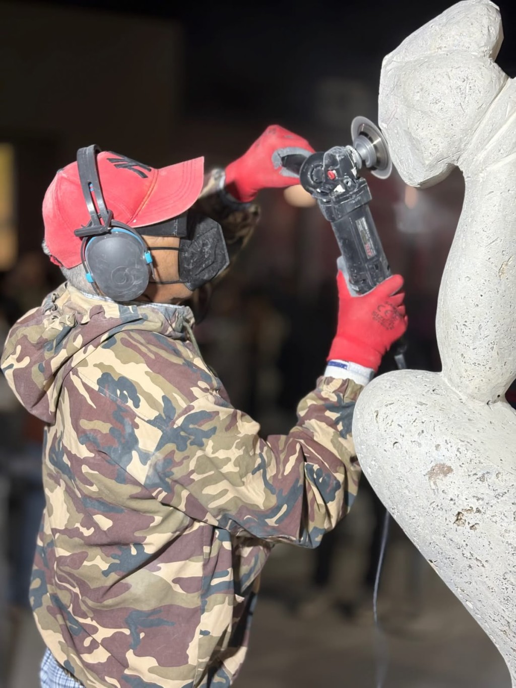 LA BIENAL ENTRA EN SU ETAPA FINAL: INVITAN A VIVIR LOS &Uacute;LTIMOS D&Iacute;AS DEL MAYOR ENCUENTRO DE ESCULTURA A CIELO ABIERTO
