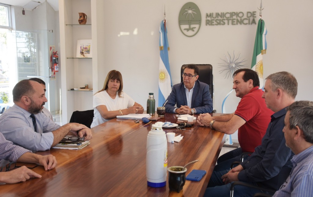 Gustavo y Viviam Polini fijaron prioridades con escuelas privadas