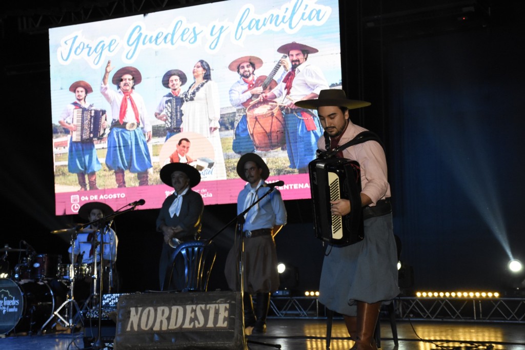  El Municipio de Resistencia homenajeó a Ernesto Montiel y su Cuarteto Santa Ana en el Domo