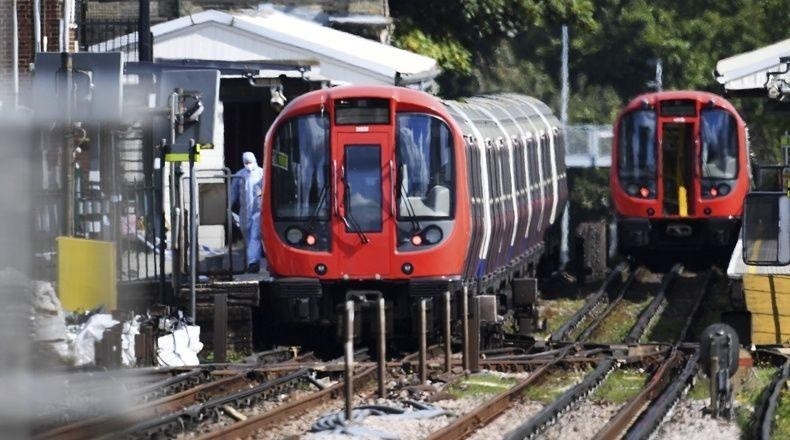 Atentado en el subte de Londres: detuvieron a un joven de 18 años