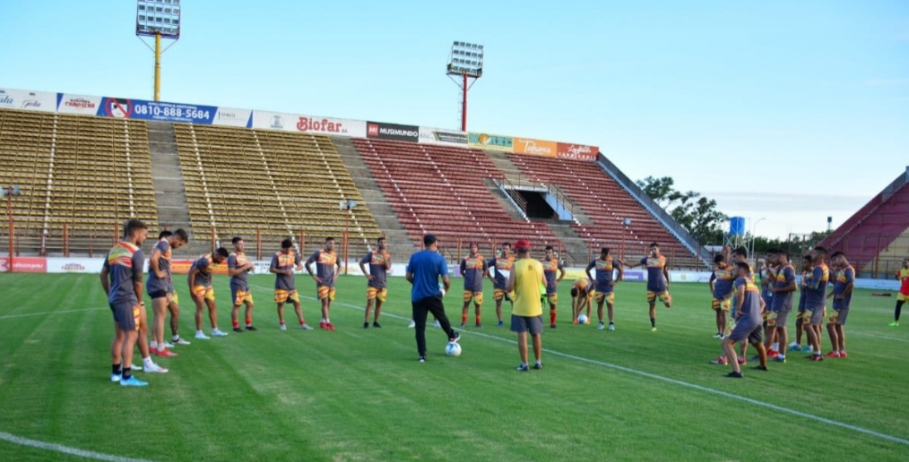 Fútbol: con un estricto protocolo sanitario, Sarmiento regresa a los entrenamientos 