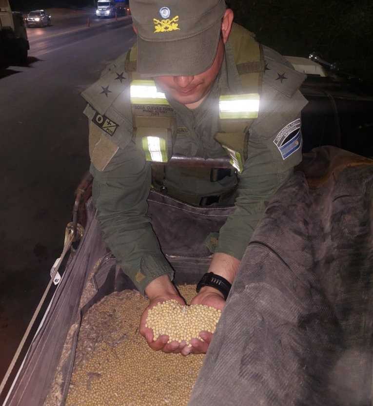 Chaco: incautan 56.000 kilos de soja y 9.000 litros de combustible ilegales