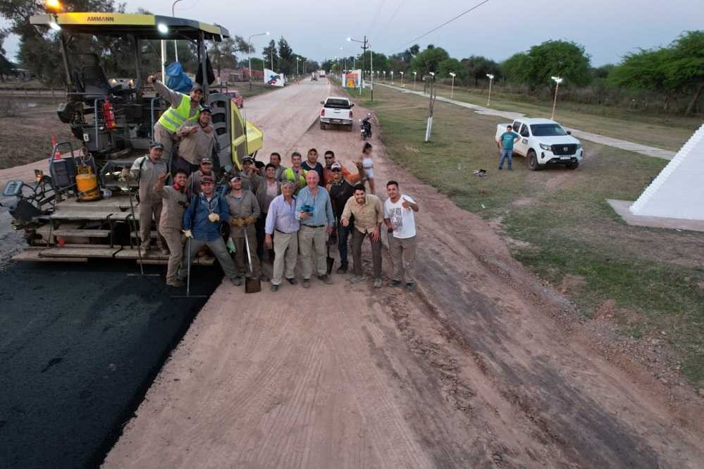 Ruta 30: gran avance en la pavimentación de una nueva vía de comunicación para llegar hasta Ciervo Petiso